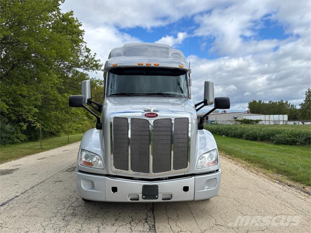 Peterbilt 579 Diger kamyonlar