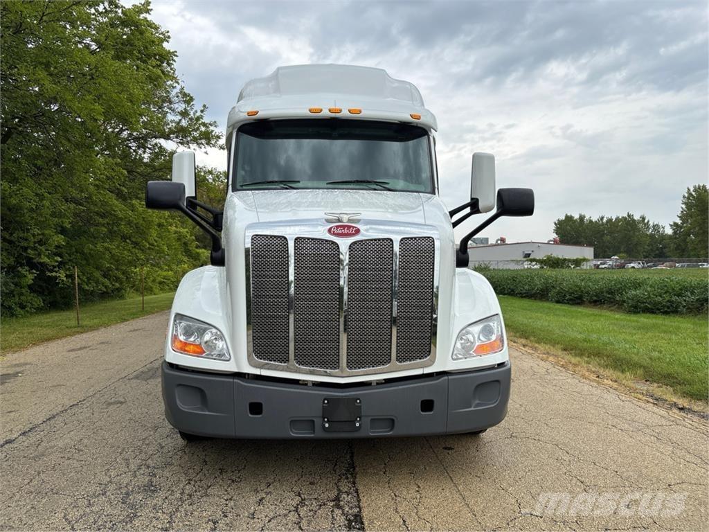 Peterbilt 579 Diger kamyonlar