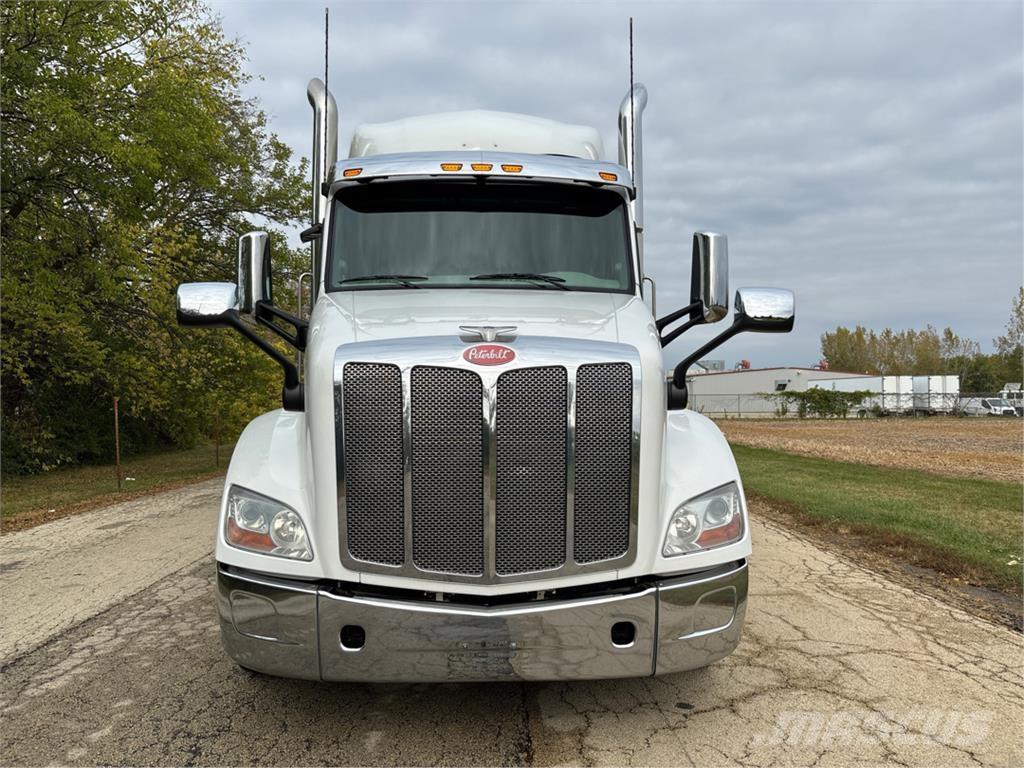 Peterbilt 579 Diger kamyonlar
