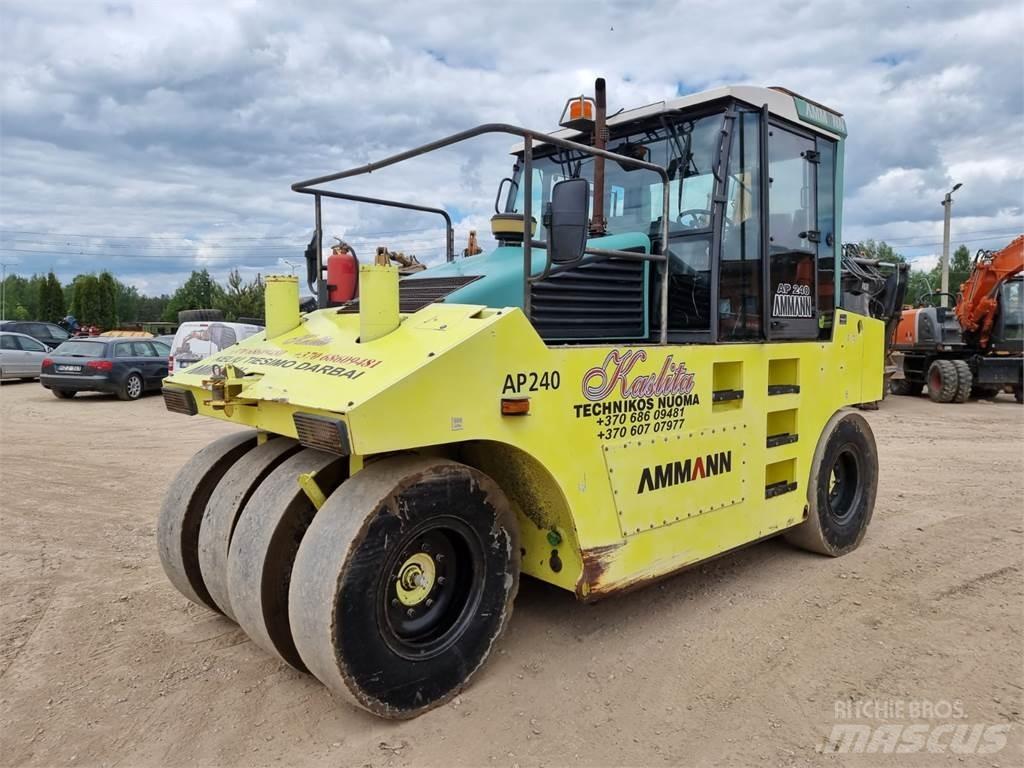 Ammann AP240 Pnömatik lastikli silindirler