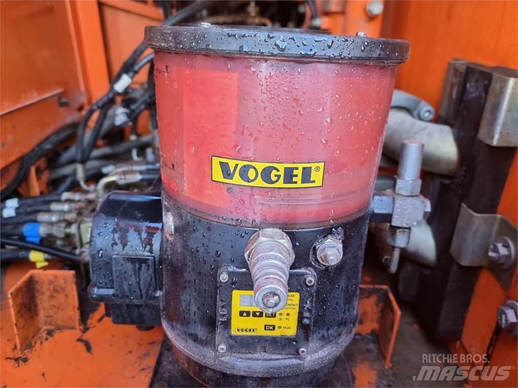 Doosan DX225LC Paletli ekskavatörler