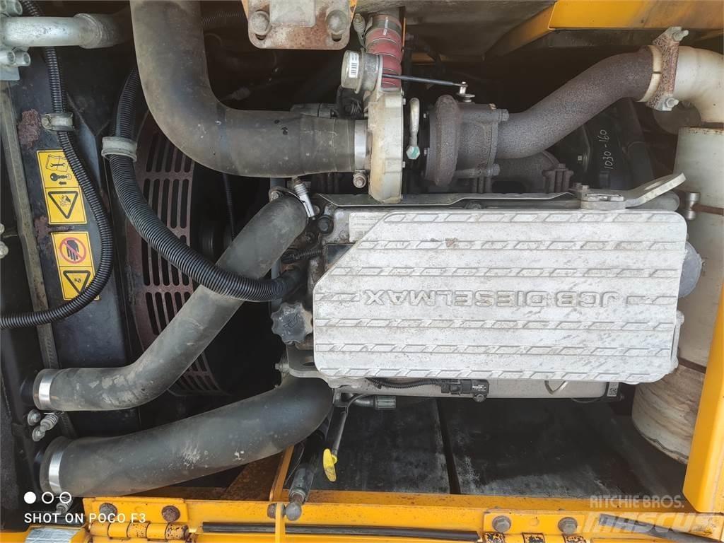 JCB JS160LC Paletli ekskavatörler