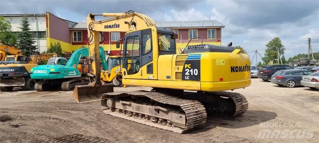 Komatsu PC210LC Paletli ekskavatörler