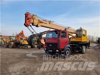 MAZ 533731 Yol-Arazi Tipi Vinçler (AT)