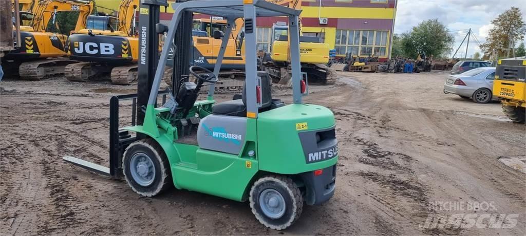 Mitsubishi FD20 Dizel forkliftler