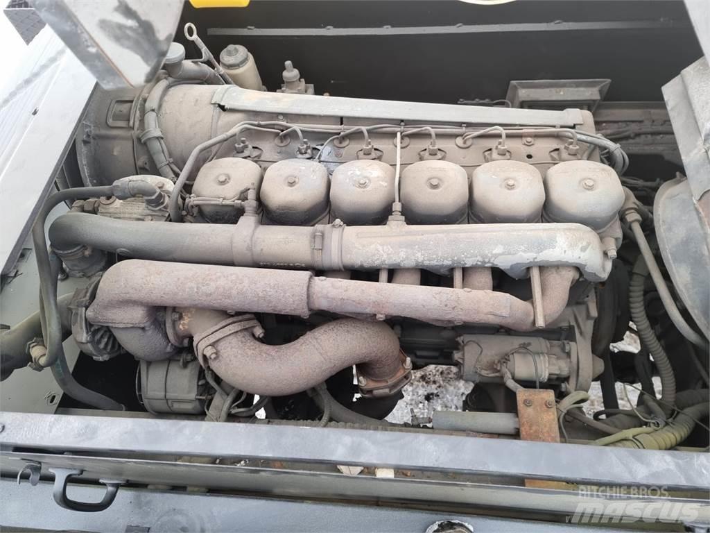 P&H Omega 520 4x4 Yol-Arazi Tipi Vinçler (AT)