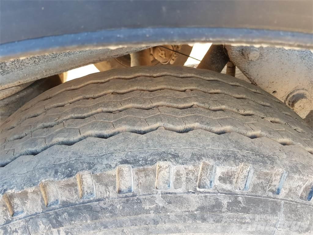 Schmitz SCHMITZ Hidroliftli yari çekiciler