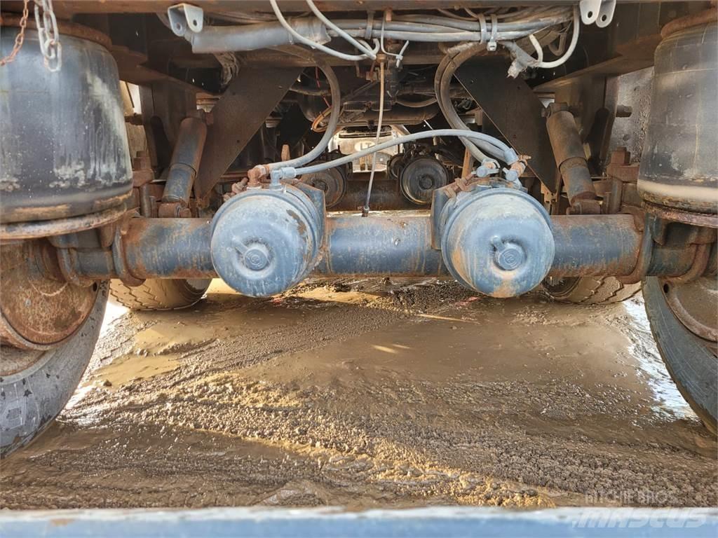 Schmitz SKI24 Hidroliftli yari çekiciler