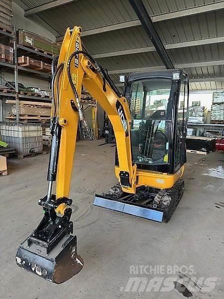 JCB 8018 CTS Paletli ekskavatörler