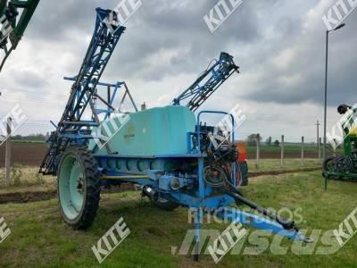 Berthoud V SUP 25 Çekilir pülverizatörler