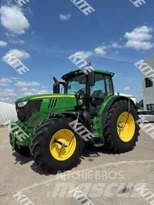 John Deere 6215R Traktörler