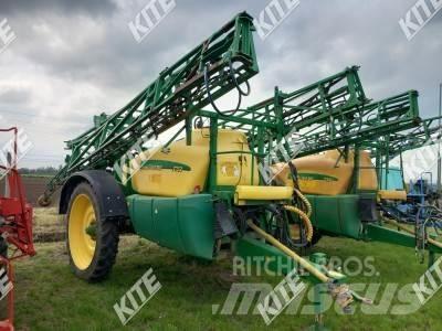 John Deere 732 Çekilir pülverizatörler