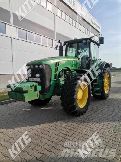 John Deere 8230 Traktörler