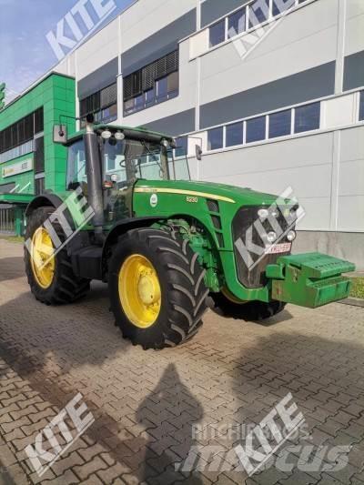 John Deere 8230 Traktörler