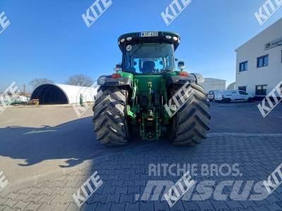 John Deere 8335R Traktörler
