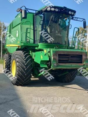 John Deere C670 2WD Biçerdöverler