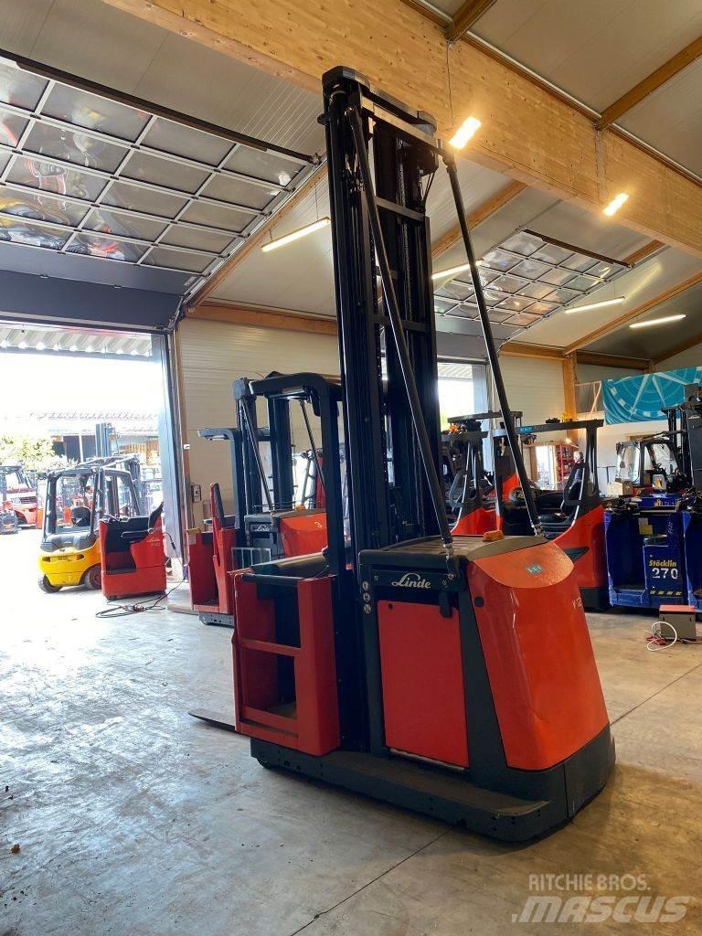 Linde V 12-02 Yüksek seviye siparis toplayici