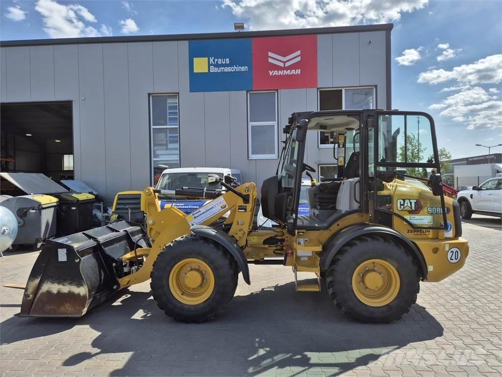 CAT 908 M Tekerlekli yükleyiciler