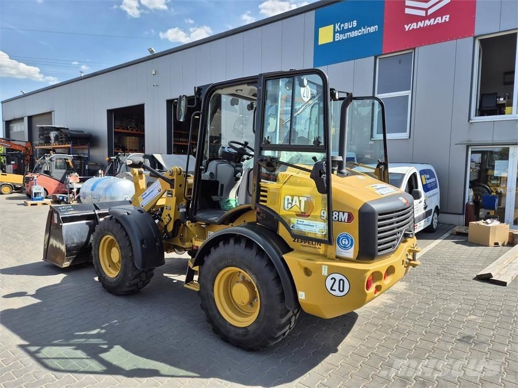 CAT 908 M Tekerlekli yükleyiciler