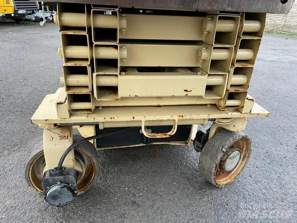 JLG 3246ES Makasli platformlar