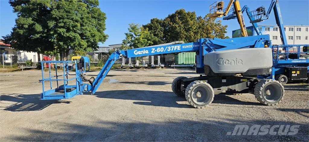 Genie Z-60FE Körüklü personel platformları