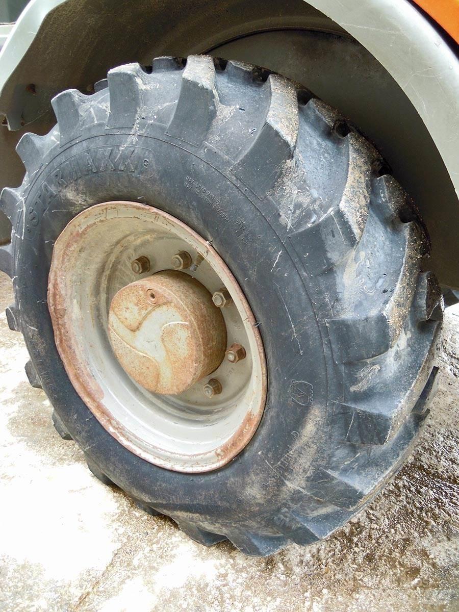 Atlas AR60 Diger