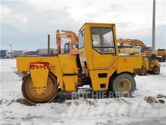 Bomag BW-161AC Çift tamburlu silindirler