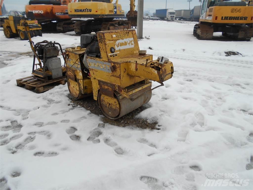 Bomag BW-75AD Çift tamburlu silindirler