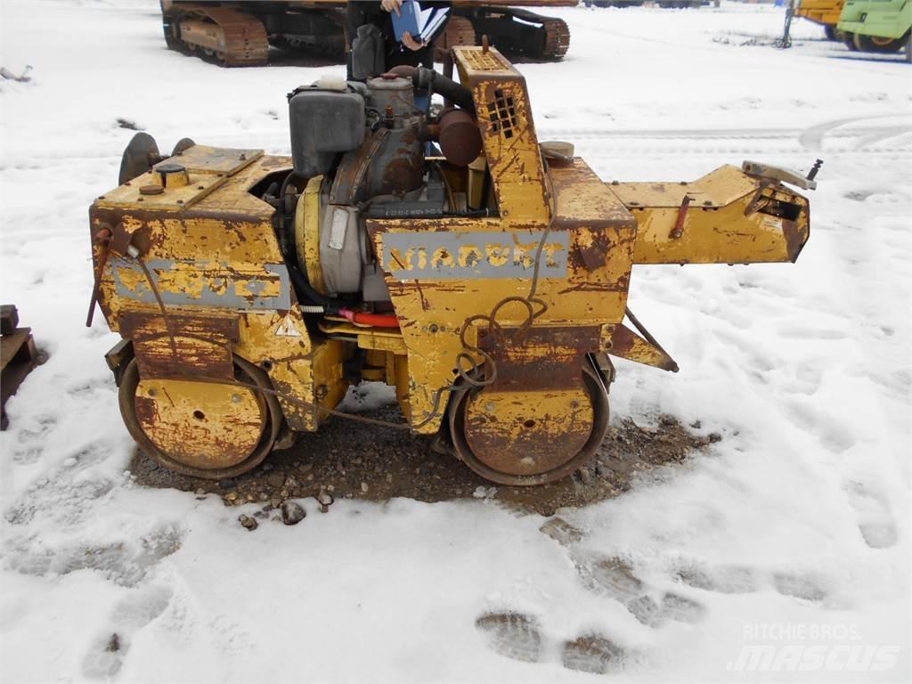 Bomag BW-75AD Çift tamburlu silindirler