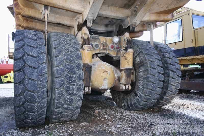 CAT 769C Belden kirma kamyonlar