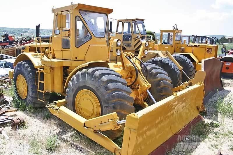 CAT 824B Tekerlekli dozerler