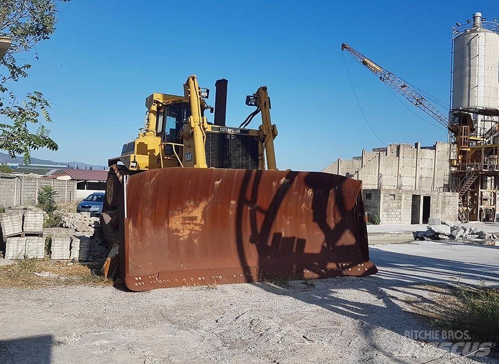 CAT D11N Paletli dozerler