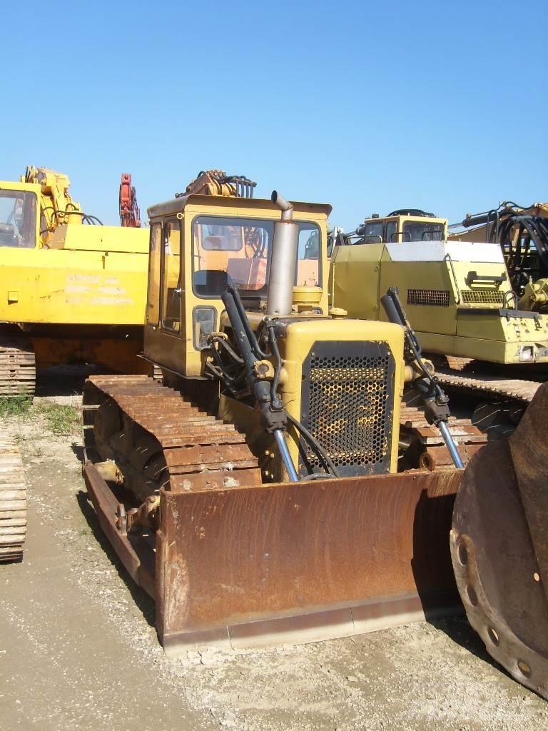CAT D4 Paletli dozerler