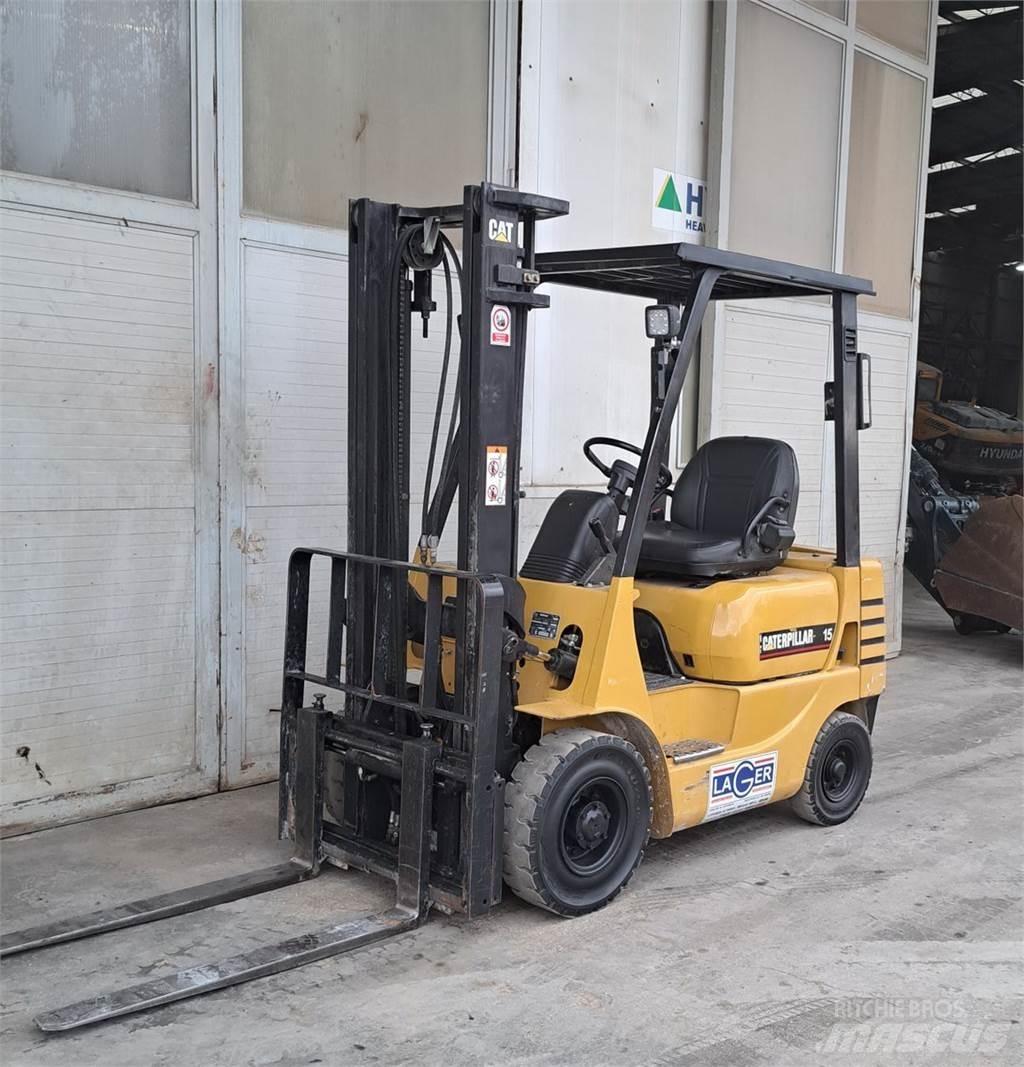 CAT DP15 Dizel forkliftler