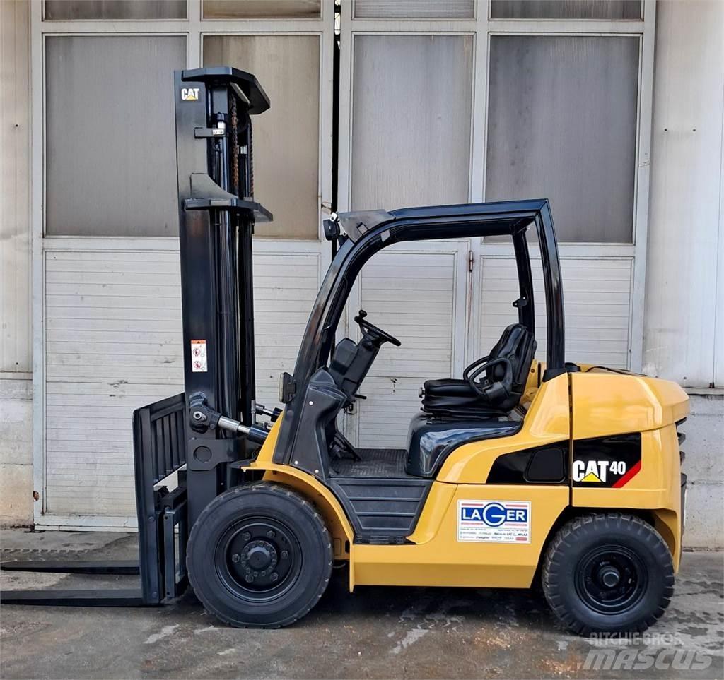CAT DP40NT Dizel forkliftler