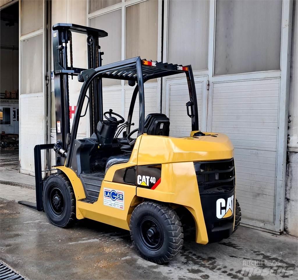CAT DP40NT Dizel forkliftler