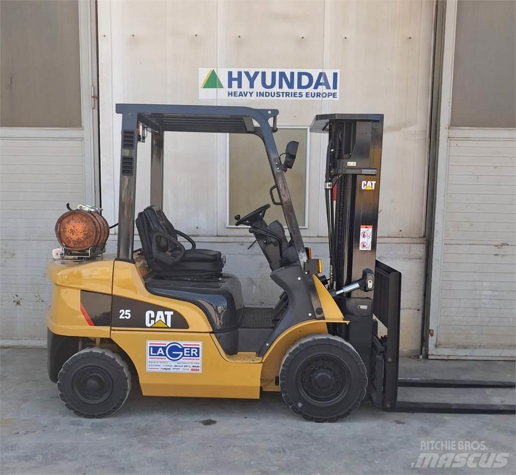 CAT GP25NT LPG'li forkliftler