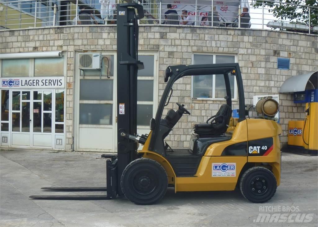 CAT GP40N LPG'li forkliftler