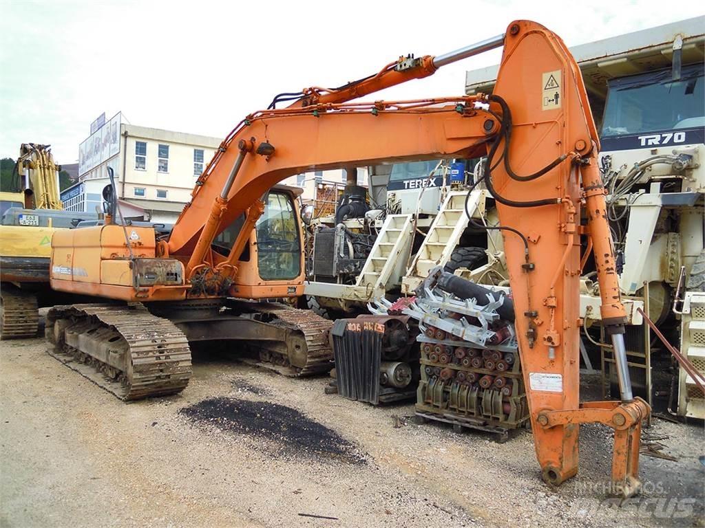 Doosan DX225LC Paletli ekskavatörler