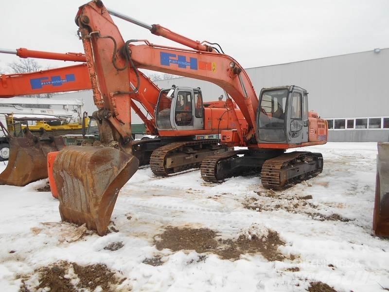 Fiat-Hitachi EX 215 Paletli ekskavatörler