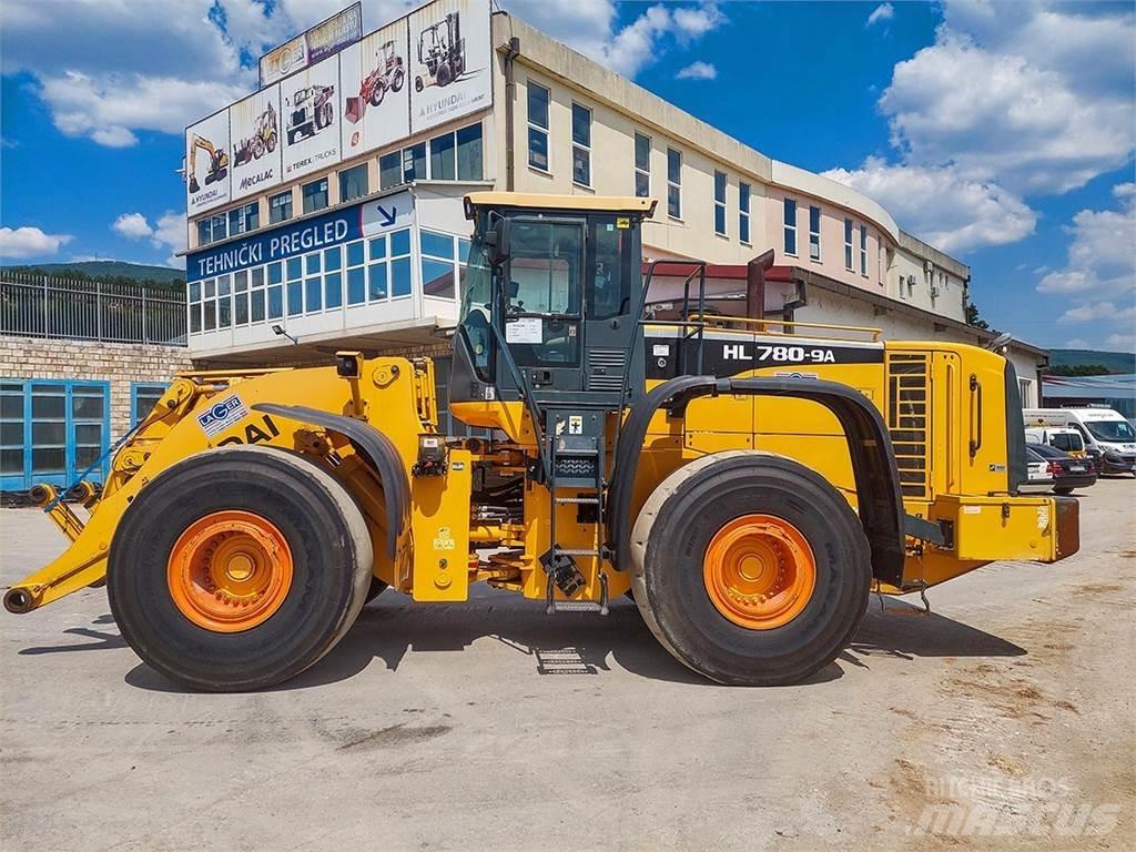 Hyundai HL780-9A Tekerlekli yükleyiciler