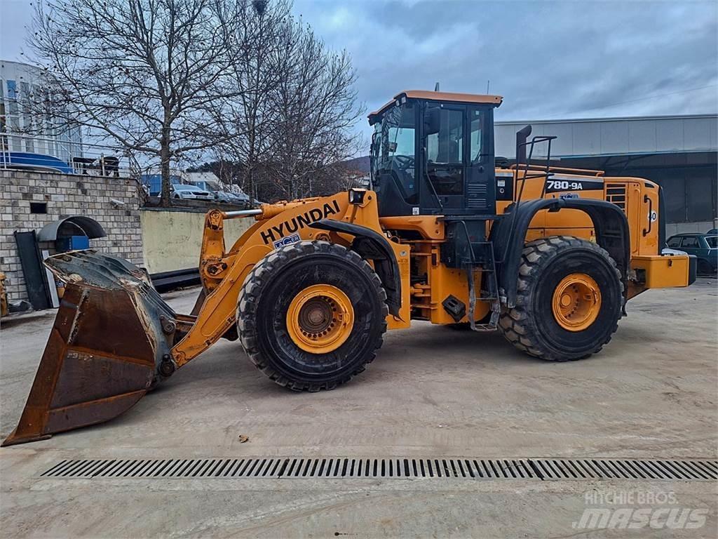 Hyundai HL780-9A Tekerlekli yükleyiciler