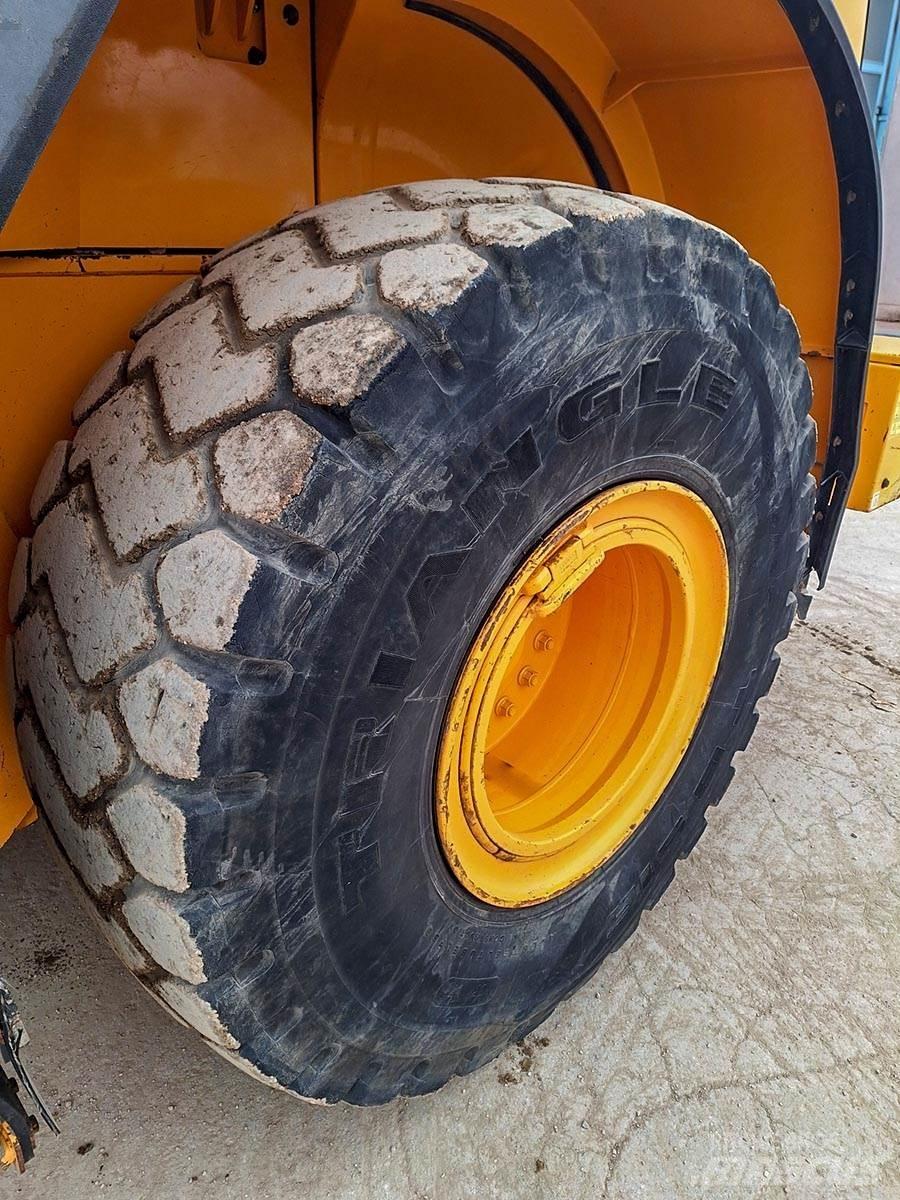 Hyundai HL960 Tekerlekli yükleyiciler