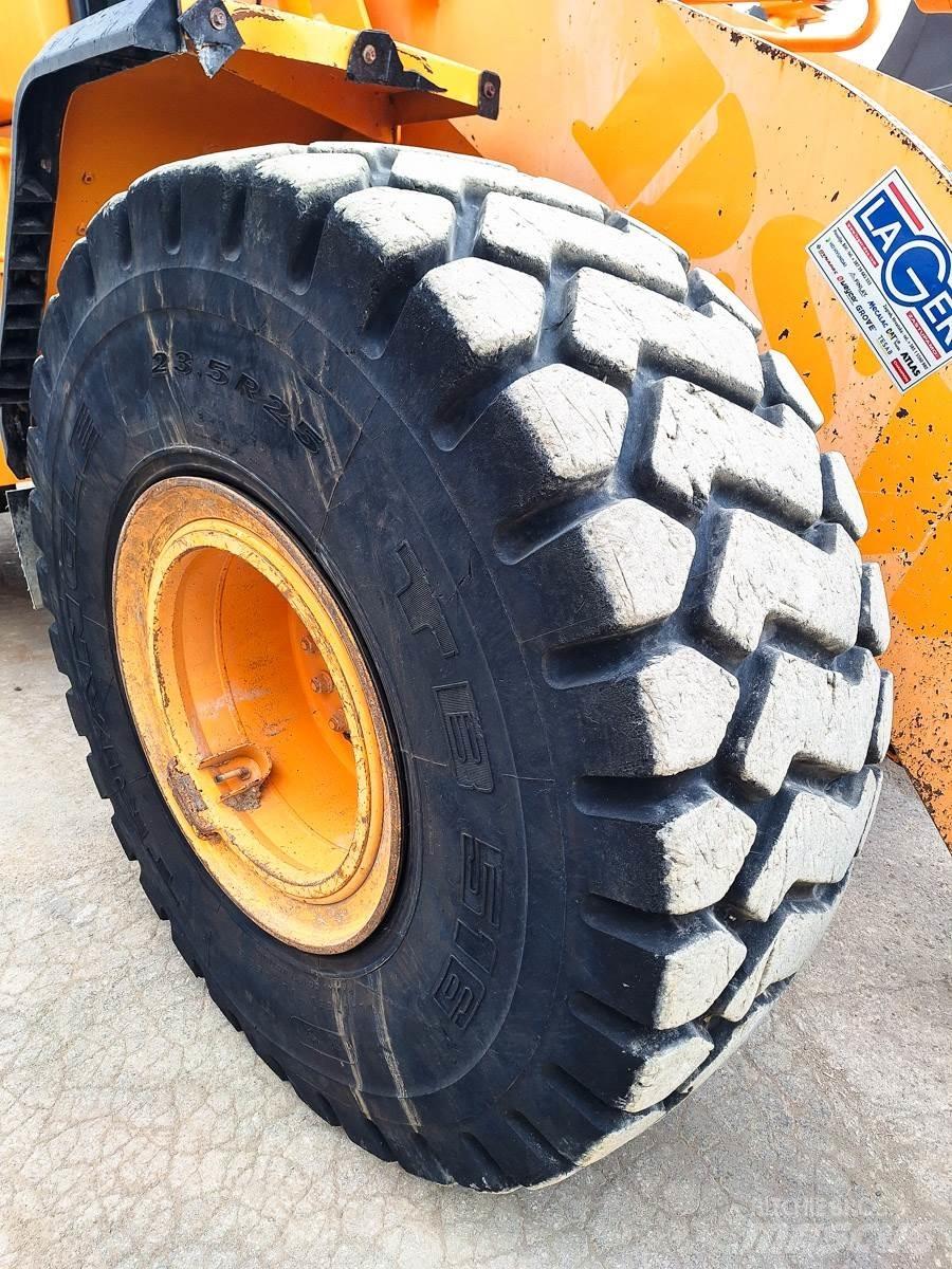 Hyundai HL960 Tekerlekli yükleyiciler