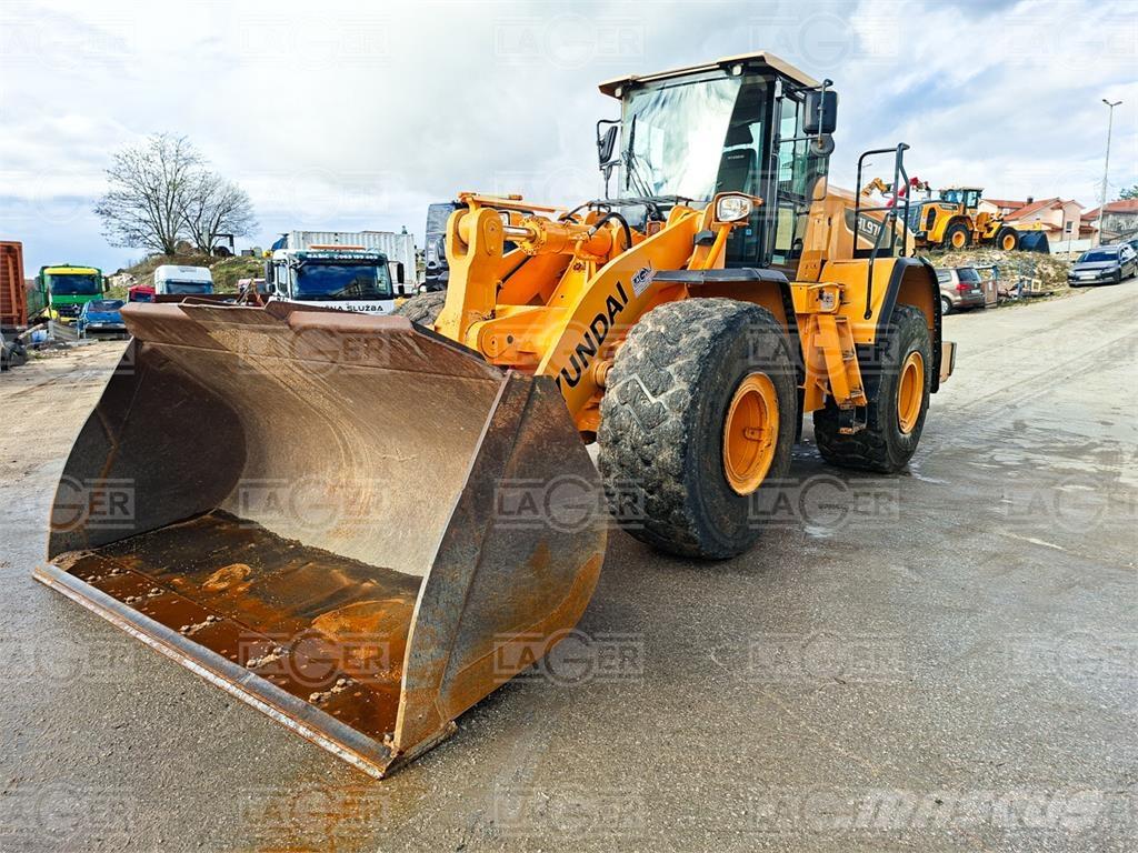 Hyundai HL970 Tekerlekli yükleyiciler