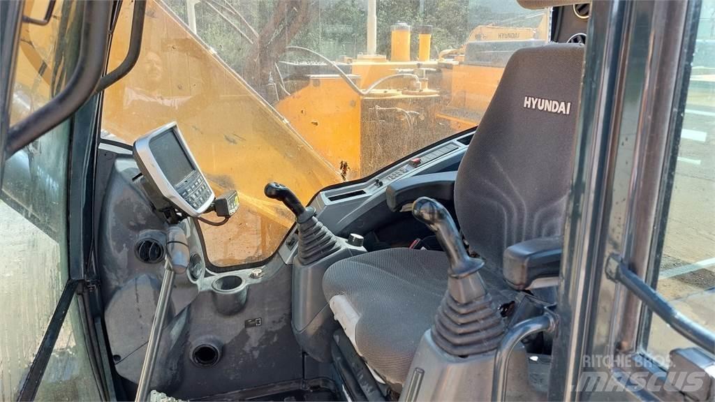 Hyundai HX145 LCR Paletli ekskavatörler