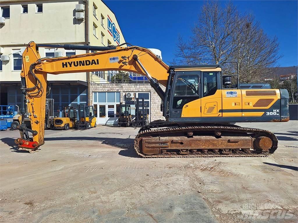 Hyundai HX300NL Paletli ekskavatörler