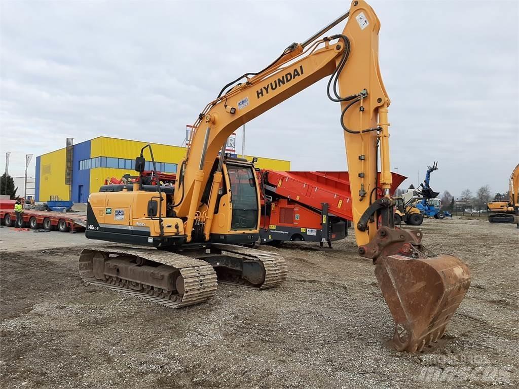 Hyundai R140LC-9 Paletli ekskavatörler