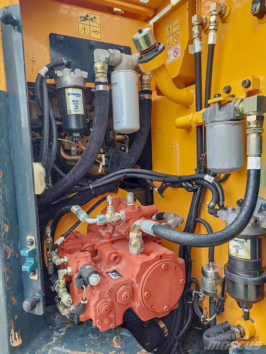 Hyundai R145LCR-9A Paletli ekskavatörler