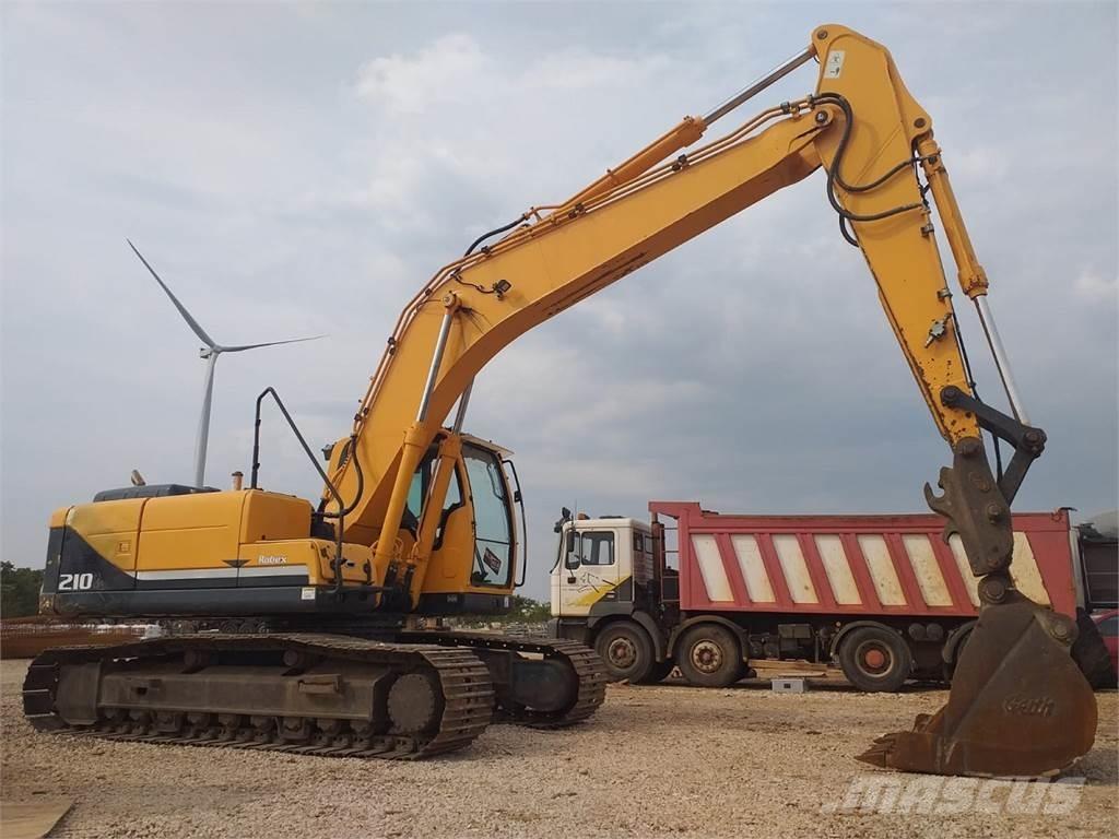 Hyundai R210LC-9 Paletli ekskavatörler